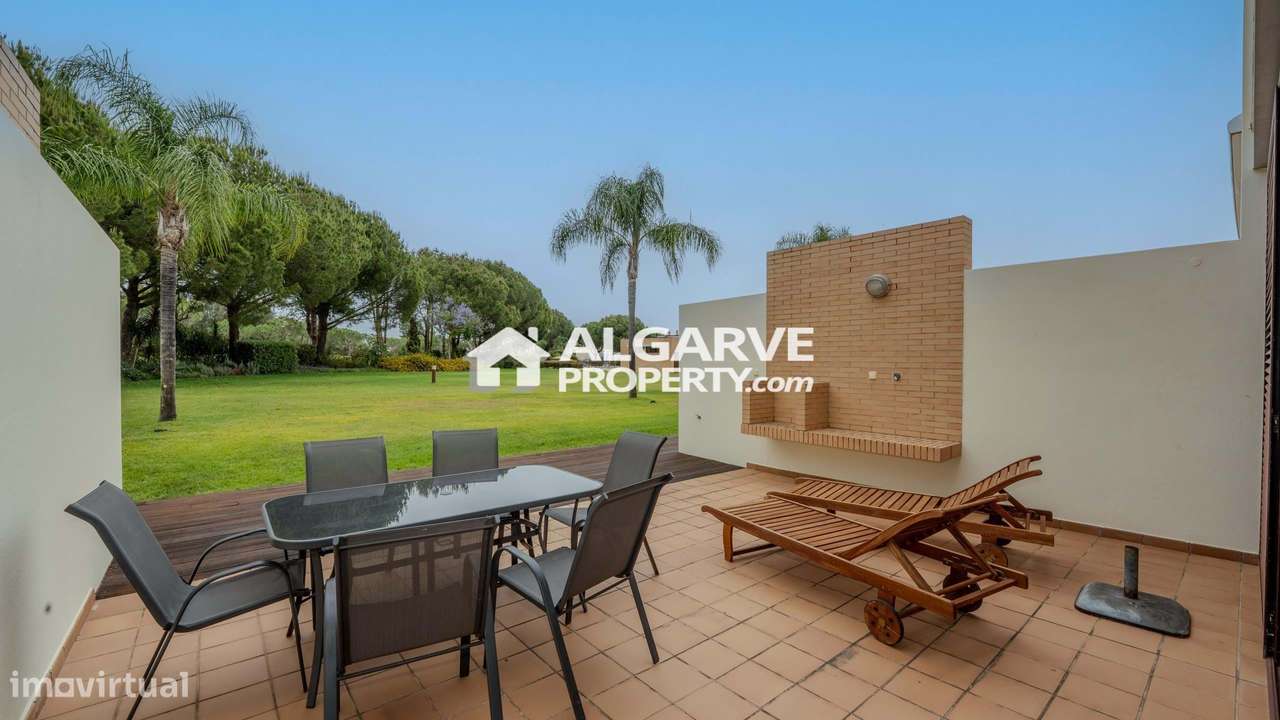 Moradia 5 Quartos no Golfe a poucos minutos da praia e marina de Vilam-29