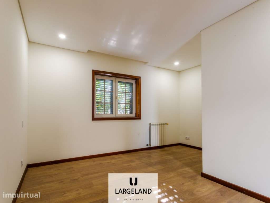 Moradia T5 - Travanca, Santa Maria da Feira-12