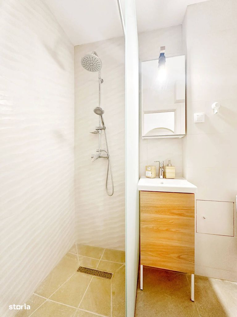 Apartament 2 camere Muncii baie cu geam Renovat TOTAL mobilat / utilat