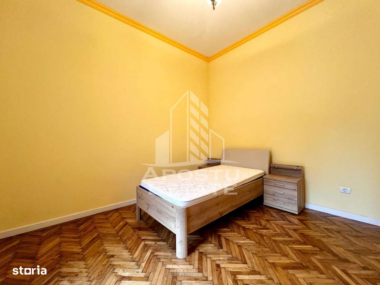 Apartament 3 camere, centrala proprie, zona Centrala - Imagine principală: 5/12