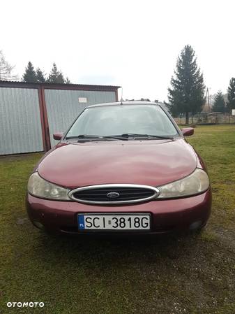 Ford Mondeo 1.8 16V Ghia - 4