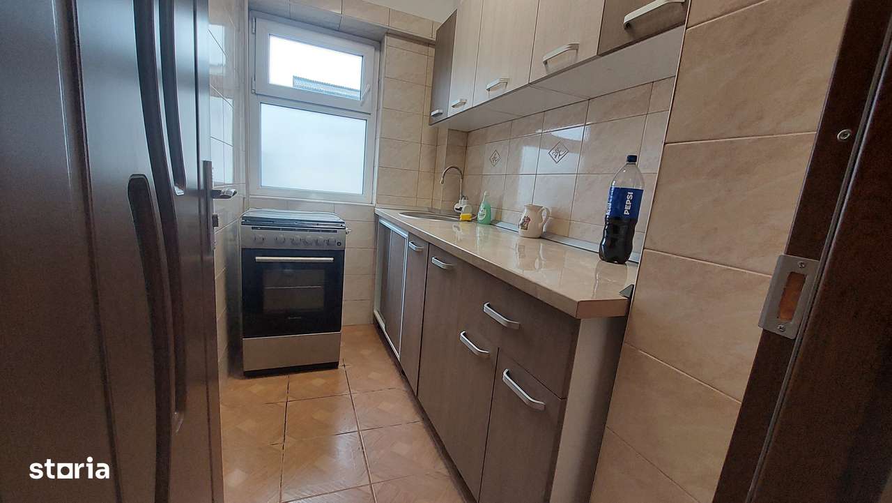 Garsoniera  Confort 1  decomandat ETAJ 3  cu balcon  pe  camera - Imagine principală: 3/7