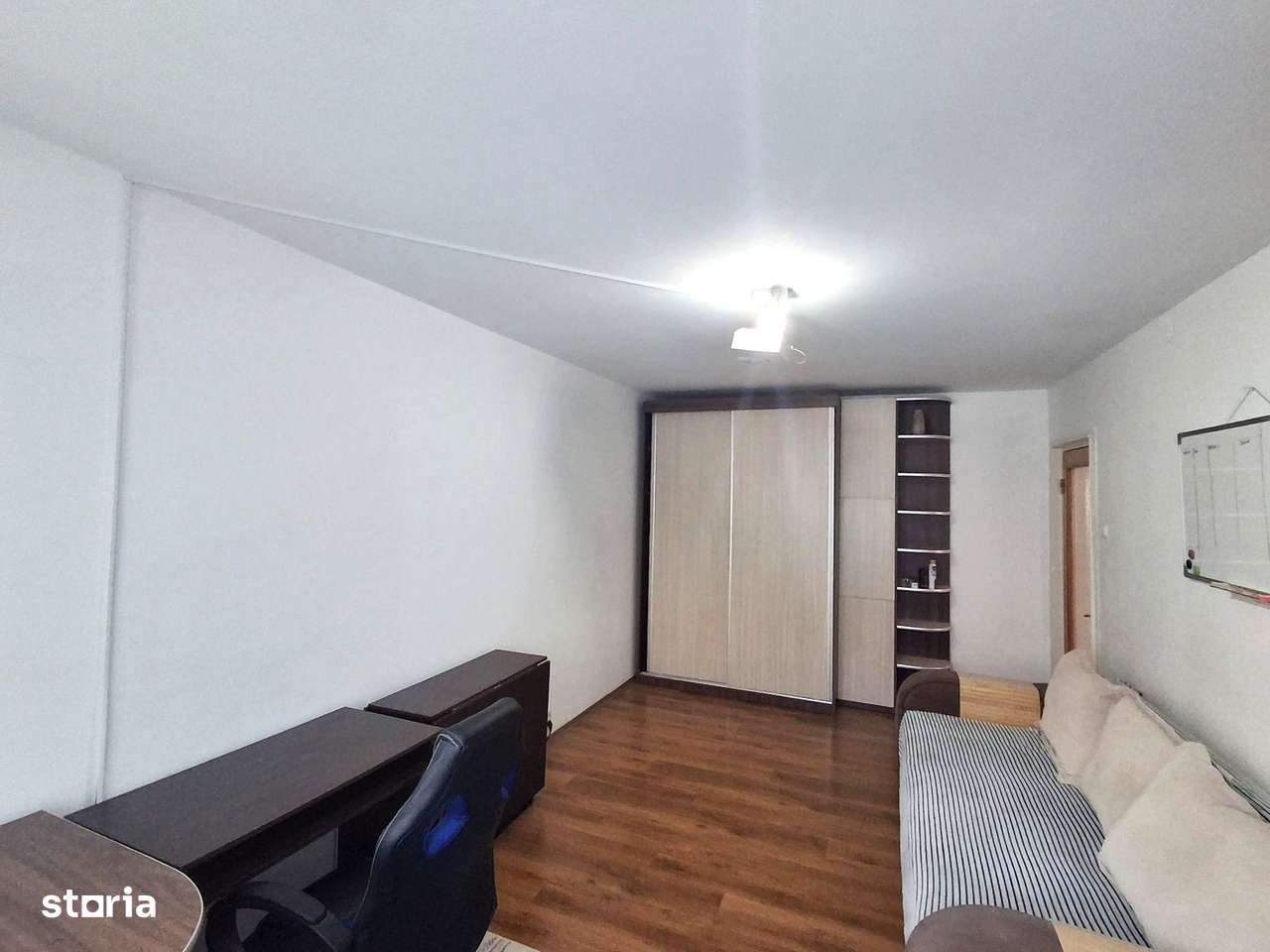 Apartament 3 Camere zona Piata Munci - Imagine principală: 2/13
