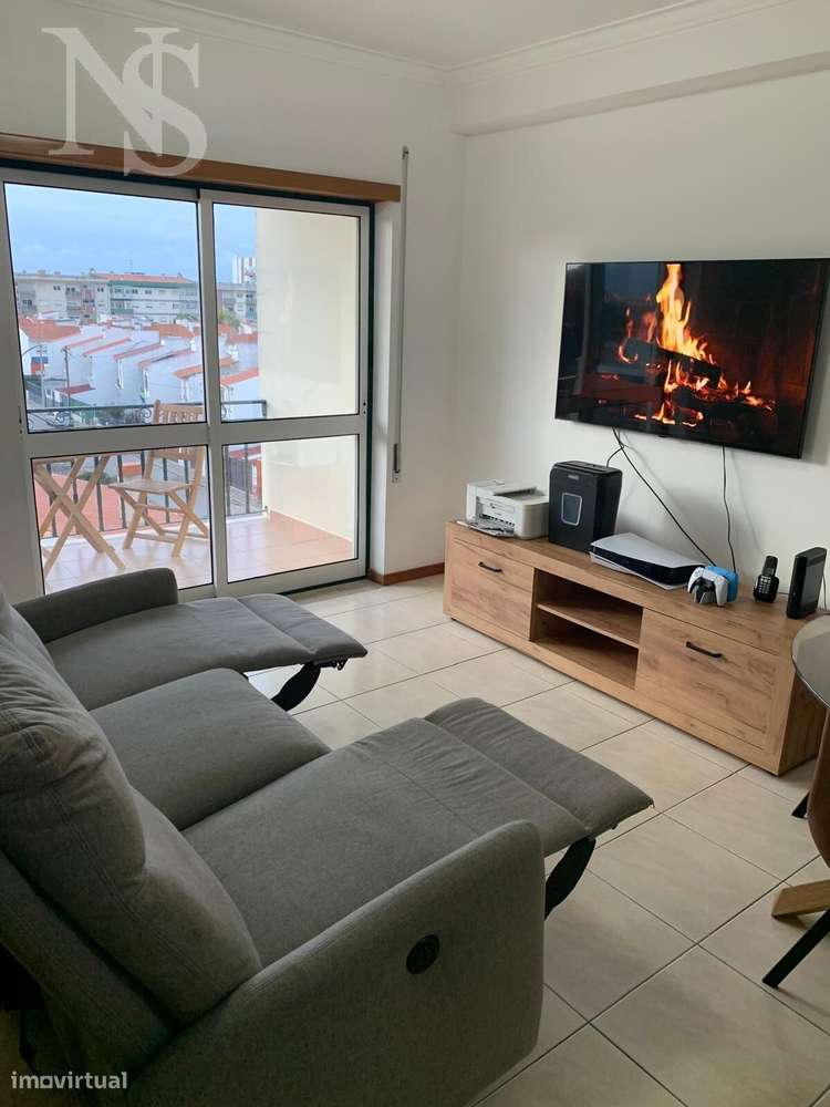 Apartamento T3 DUPLEX, Totalmente equipado e mobilado-11
