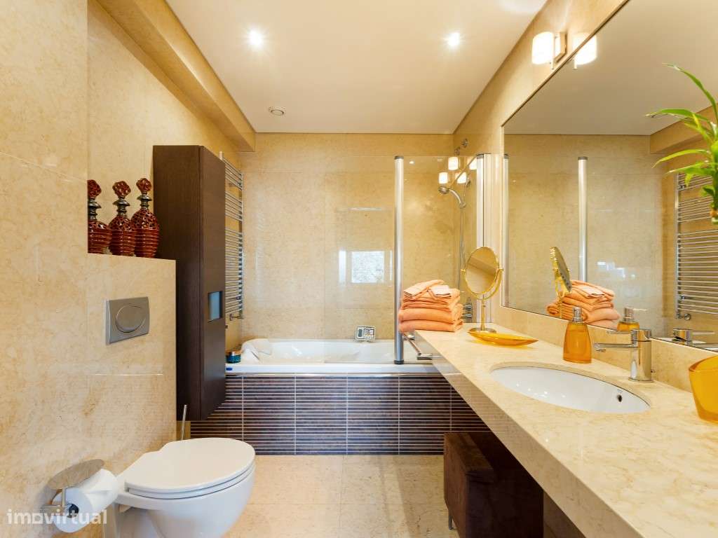 Apartamento Premium com Vista para o Parque da Cidade, Porto-21