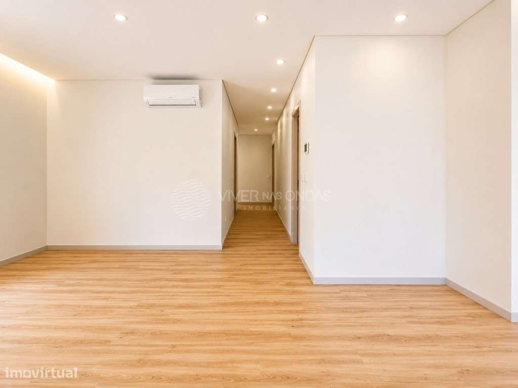 Andar de moradia T3 com áreas Amplas | Terraço | Espinho | Junto ao...-17