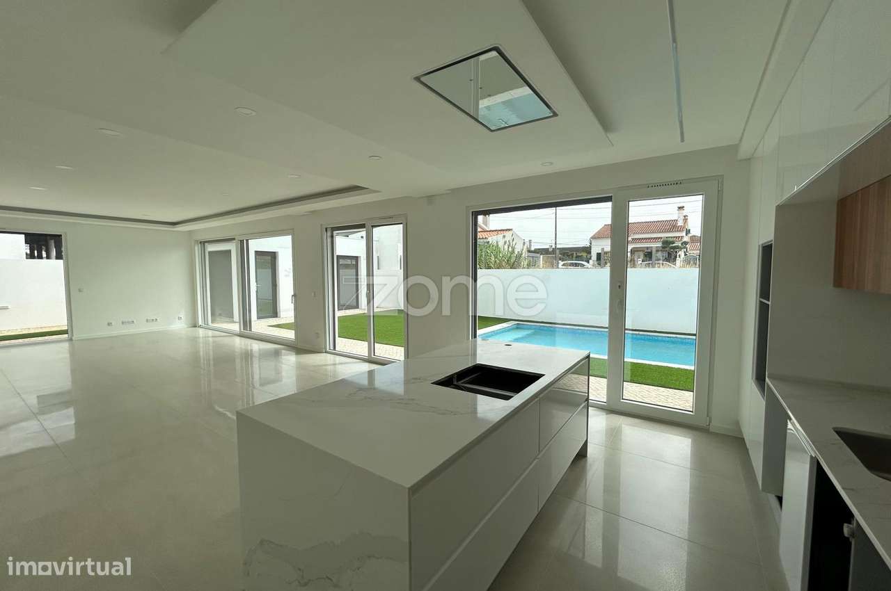 Moradia T4 Térrea em lote de 527m2 - Azeitão-4