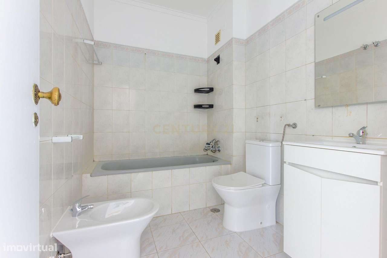 Apartamento T1 no Feijó -Almada-10