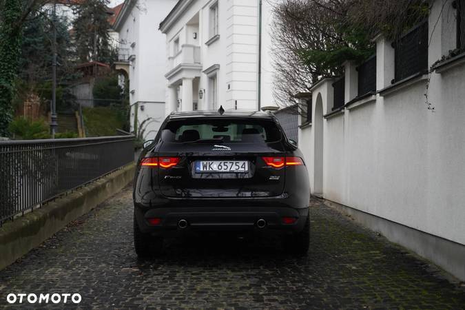 Jaguar F-Pace 3.0 TDV6 AWD Portfolio - 4