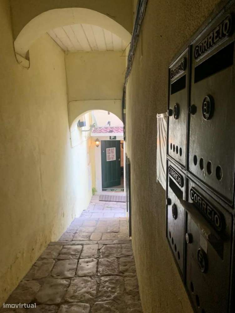 Estúdio - localizado em São Bento Lisbon - Grande imagem: 2/10