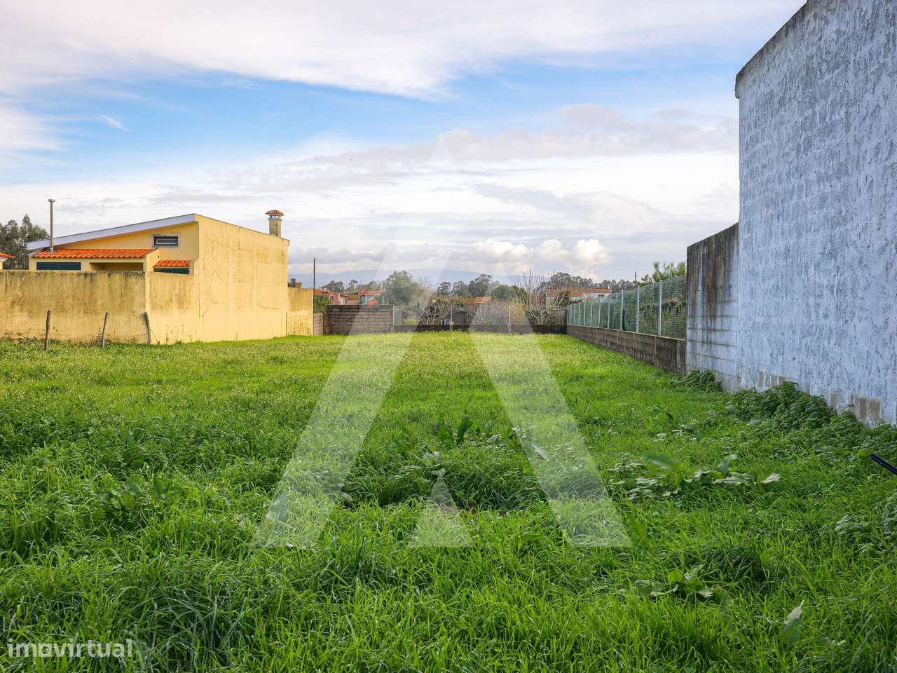 Moradia T3 isolada em Cacia implantada num lote com 1800m2 - Grande imagem: 4/42