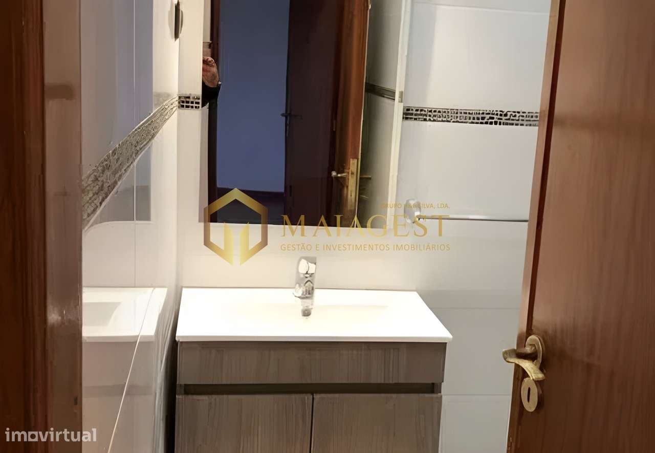 Apartamento T2+1 Moderno com Garagem à Porta do Metro - Grande imagem: 4/12