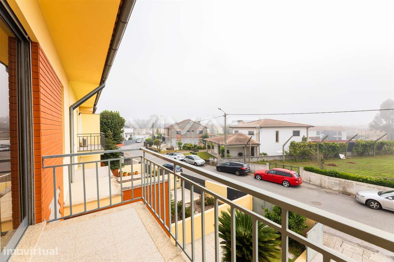 Moradia em Banda T3 Venda em Turiz,Vila Verde-26