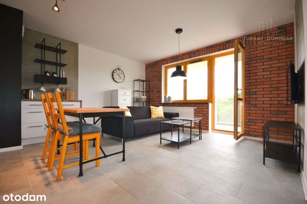 Słoneczne dwupokojowe mieszkanie z balkonem-3