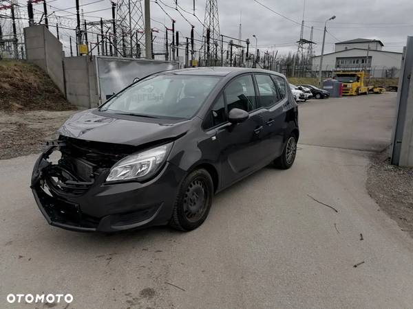 Opel Meriva - 12