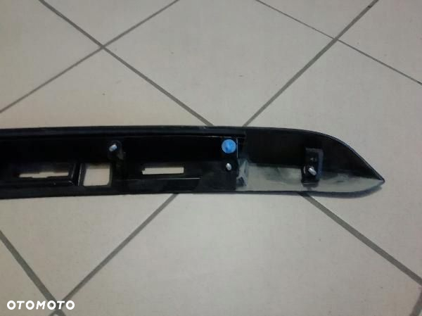 LISTWA BLENDA KLAPY DACIA DUSTER 848101807R - 5