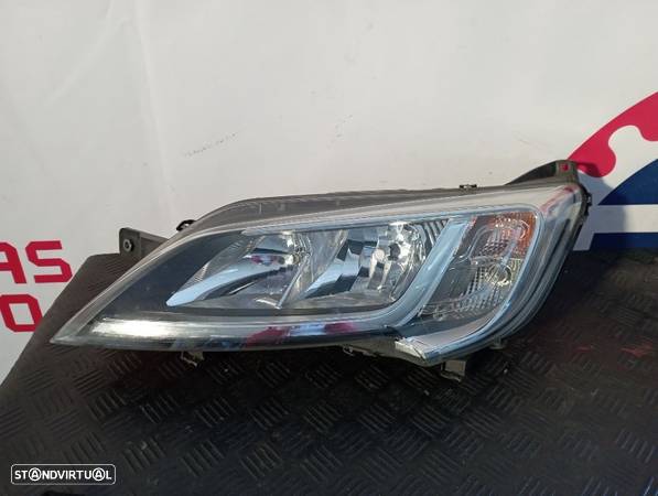 Optica Esquerda Fiat Ducato 2.0 Jtd 2017 Ref. 1374296080 - 1