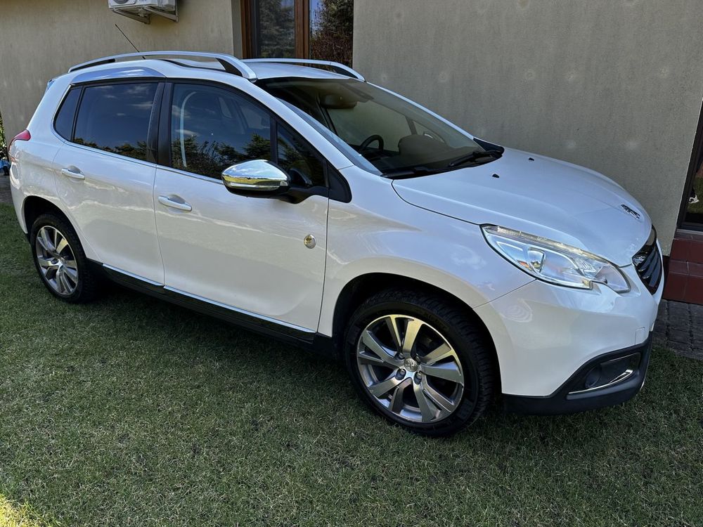 Peugeot 2008 I BlueHDi 100 STOP & START Allure 2016