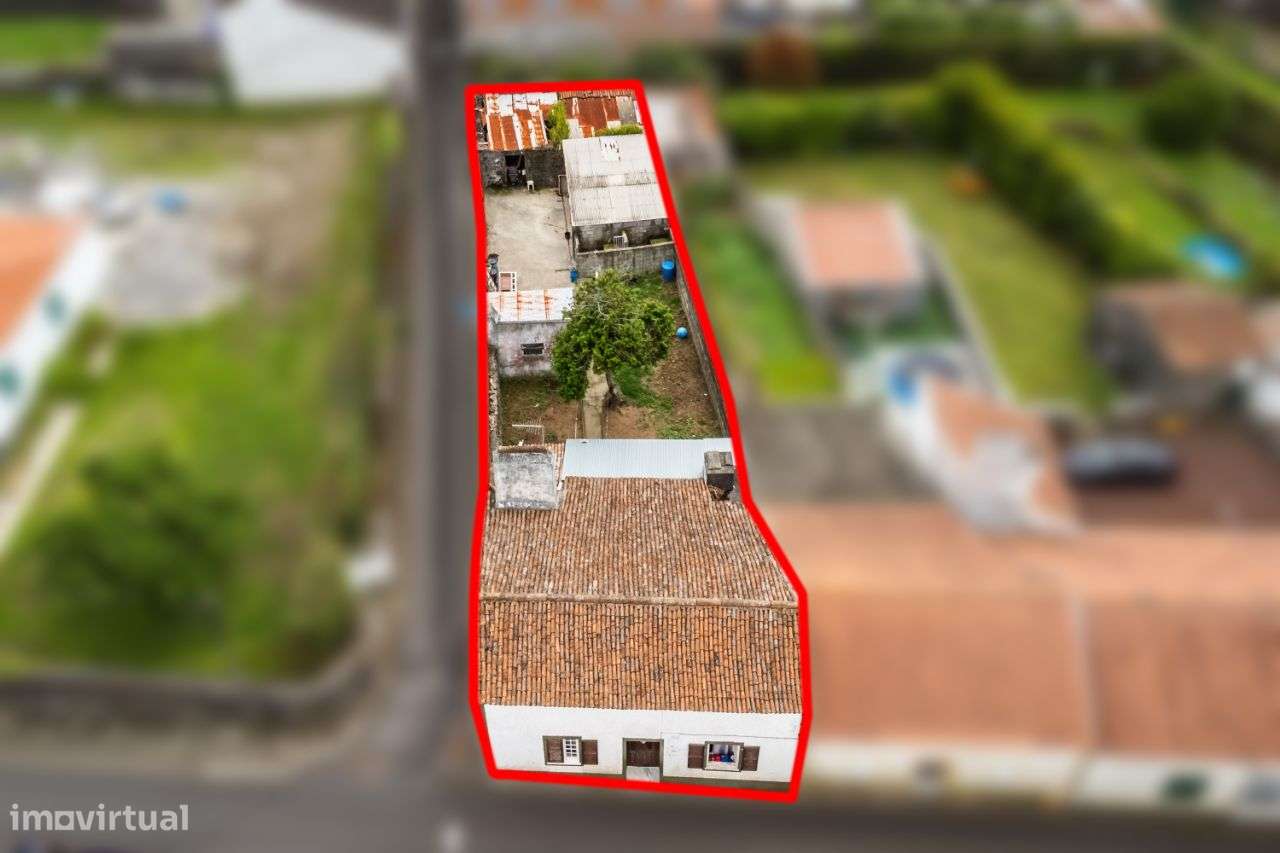 Moradia no Pico da Pedra - Grande imagem: 5/6