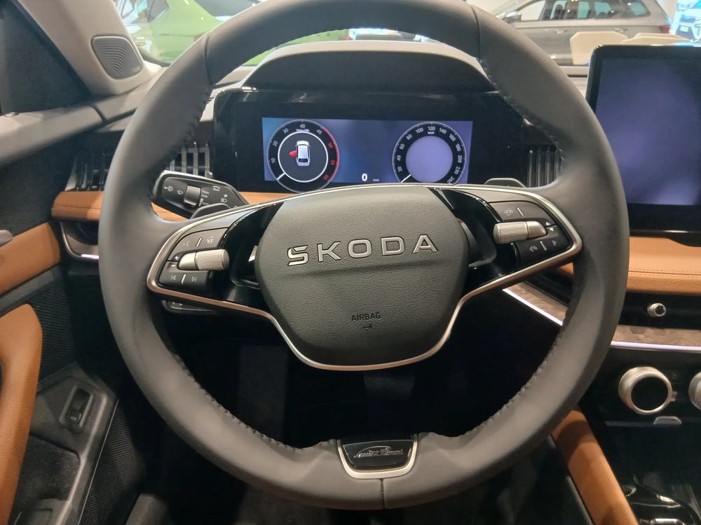 Škoda Superb L&K 2,0 TSI 150 kW 7-biegowa DSG