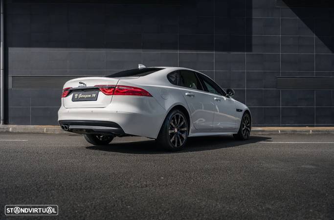 Jaguar XF 2.0 D R-Sport Aut. - 24