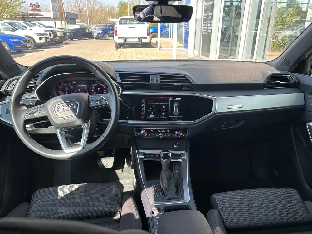 Audi Q3 - foto 10