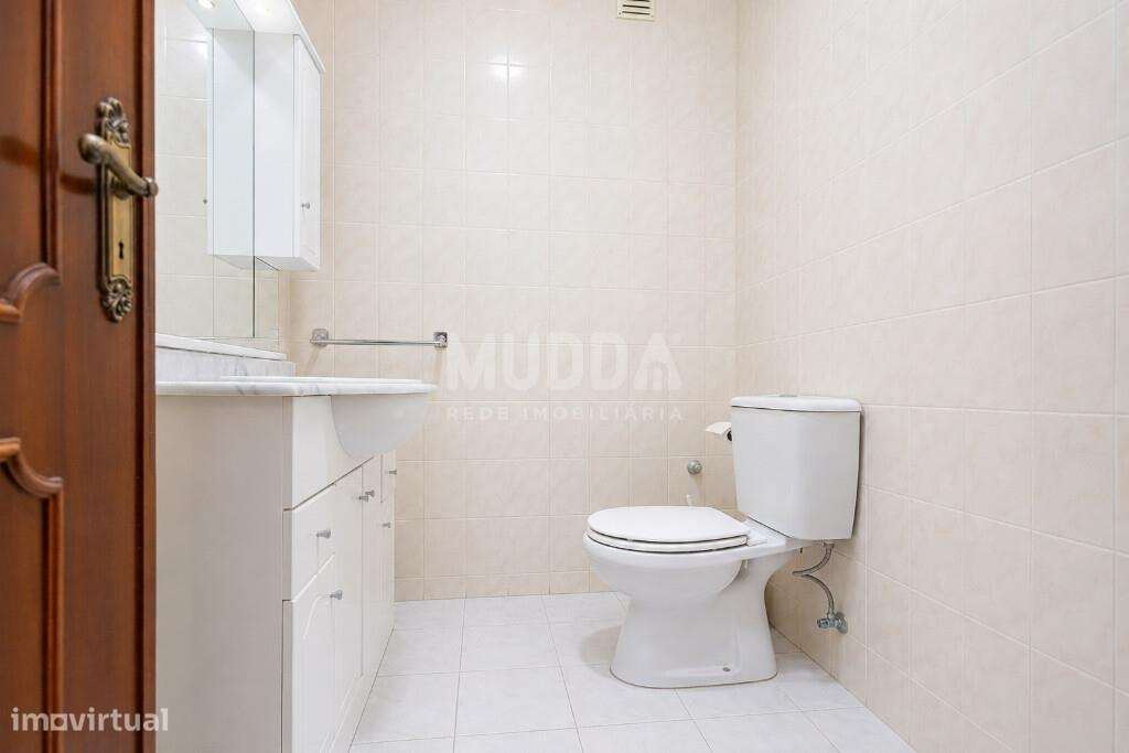 Apartamento T3 Duplex no coração de Estarreja – conforto, espaço e loc-14