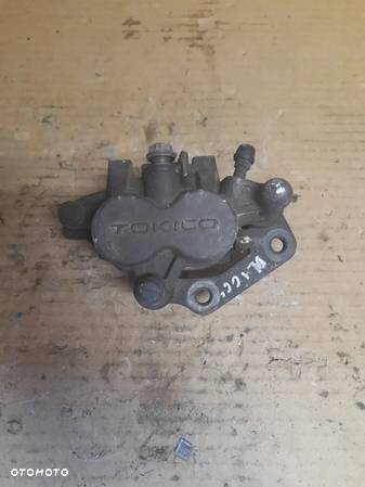 zacisk przód prawy  suzuki dl 1000 v strom sv 650 03-04 DL 650 v-strom 2004-2006 - 5