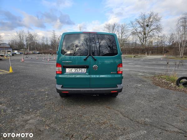 Volkswagen Multivan - 6