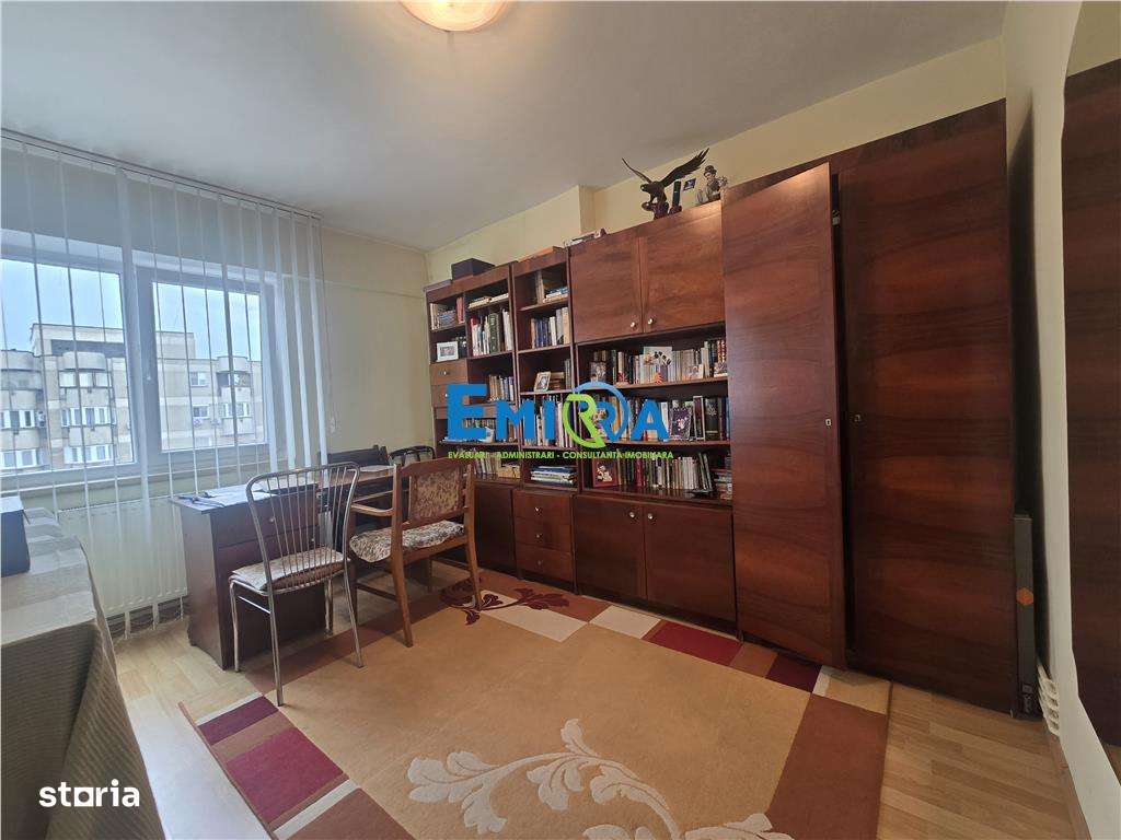 Apartament 4 camere ultracentral vedere panoramic? Bacau-8