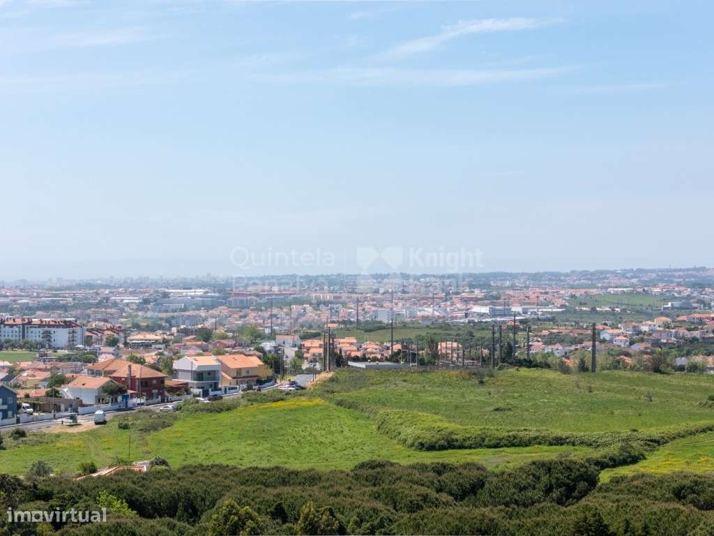 Moradia T5 com piscina e Campo de Padel em Barcarena, Oeiras-24