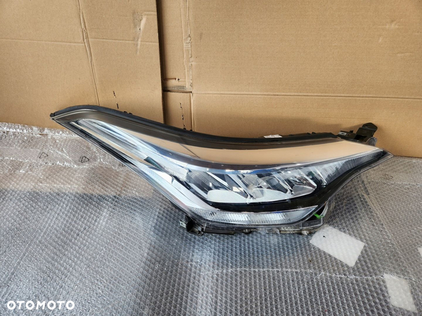 TOYOTA CHR LIFT LAMPA FULL LED PRAWA 19- - 2