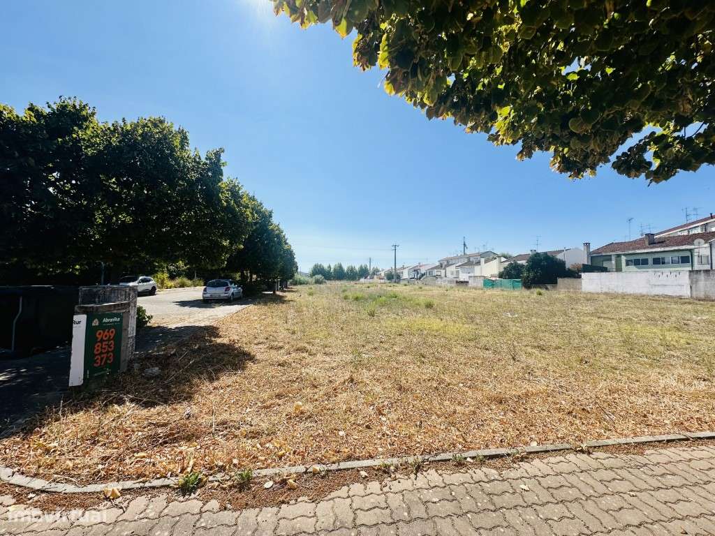 Lote de terreno para construção urbana - Grande imagem: 4/4