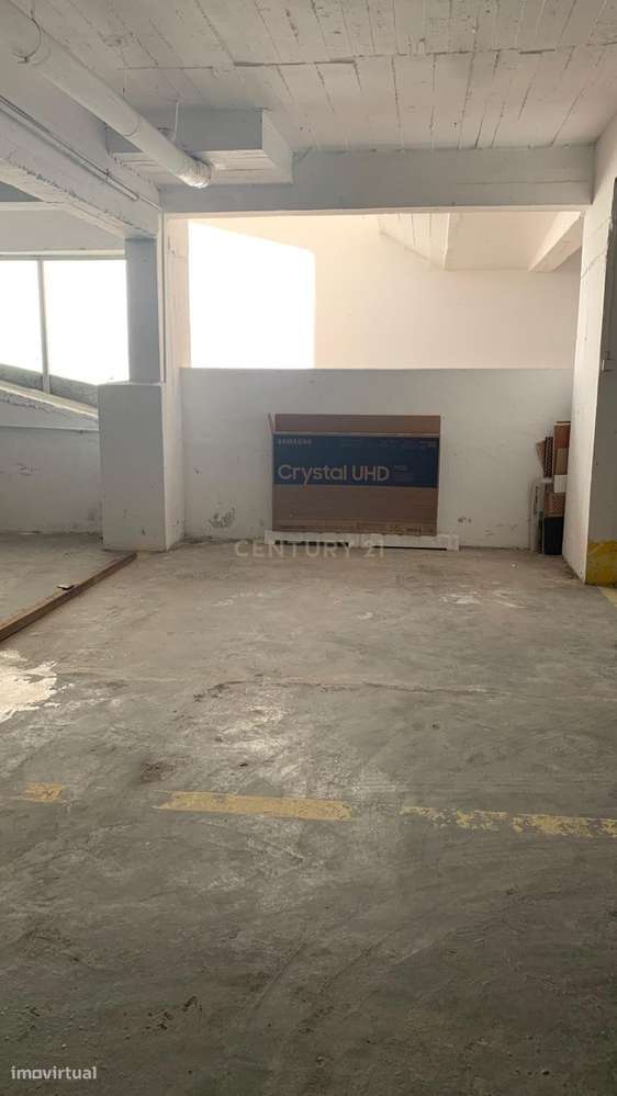 Lugar de Estacionamento à venda no centro da Costa da Caparica - Grande imagem: 5/7