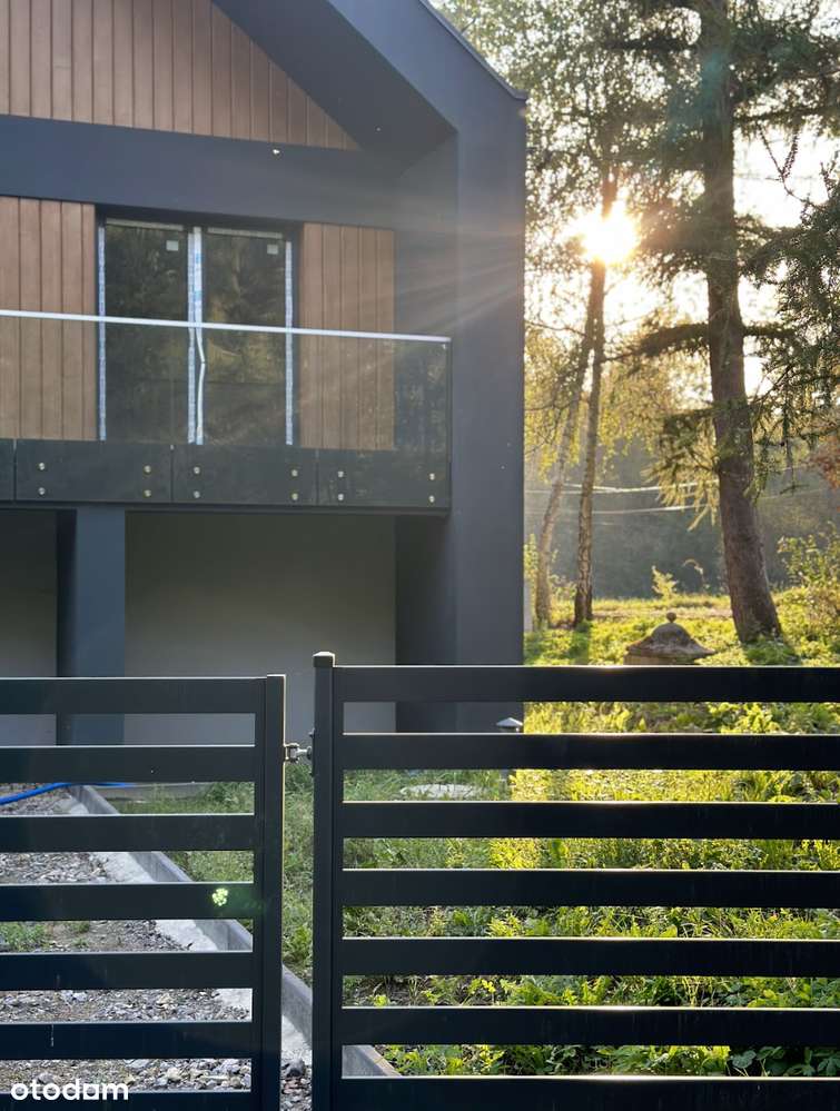 Dom, w którym się zakochasz od pierwszego wejrzenia, cisza, spokój,las-2