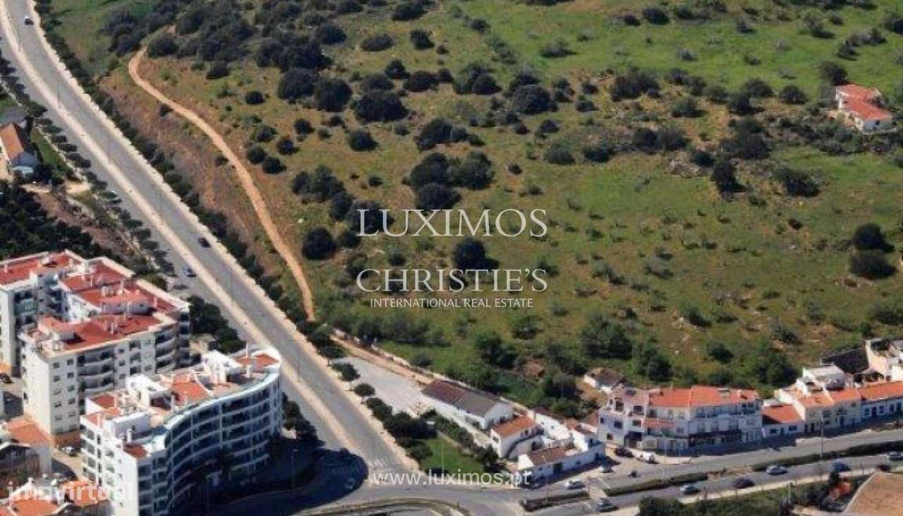 Terreno parcelado em lotes, para venda em Lagos, Algarve - Grande imagem: 2/17