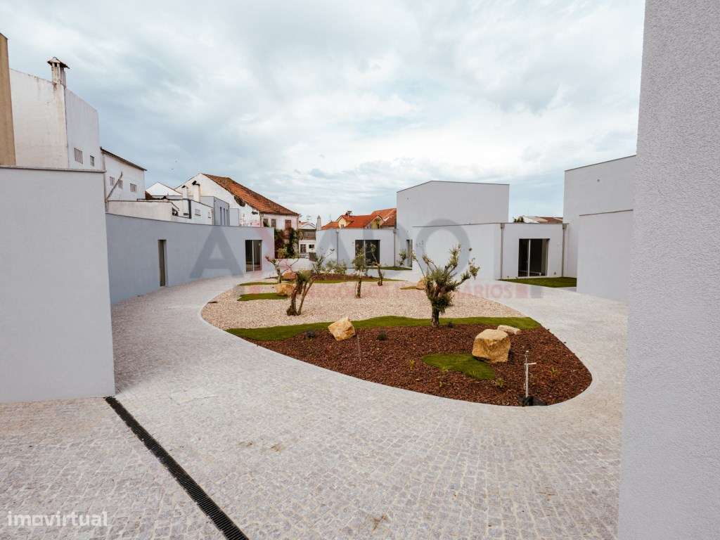 Moradias T3 Casas Pátio São Romão. - Grande imagem: 4/36