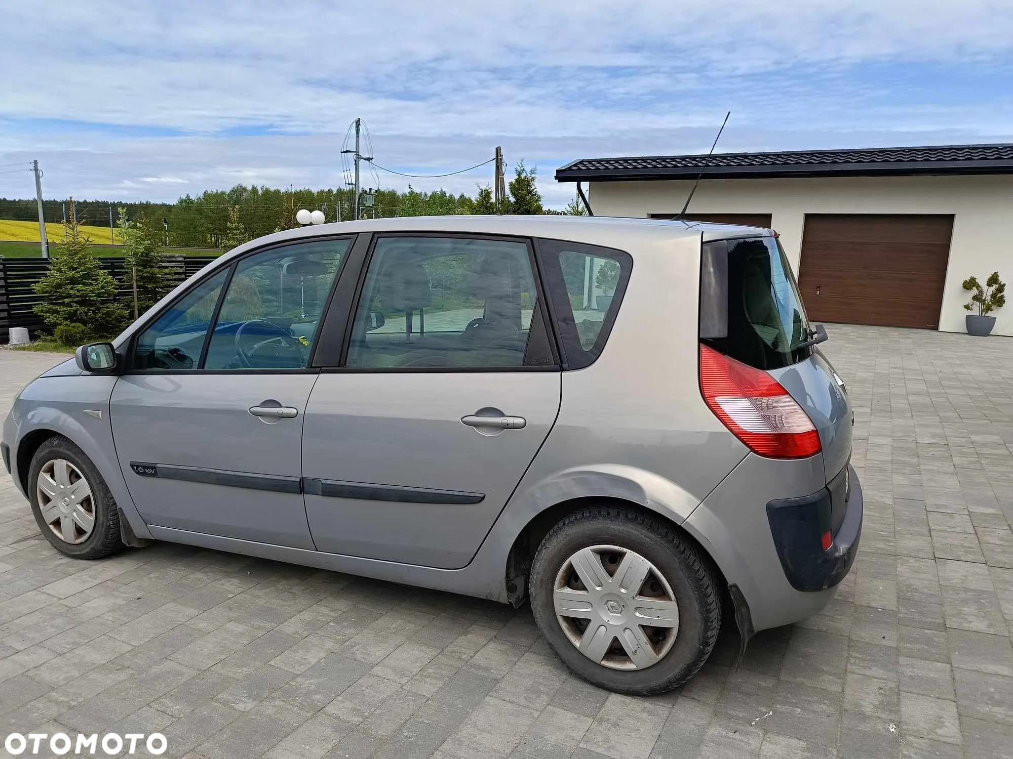 Renault Scenic - 9