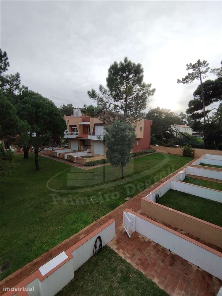 Apartamento T2+1 com mezanino em condomínio fechado – Aldeamento Liris-29