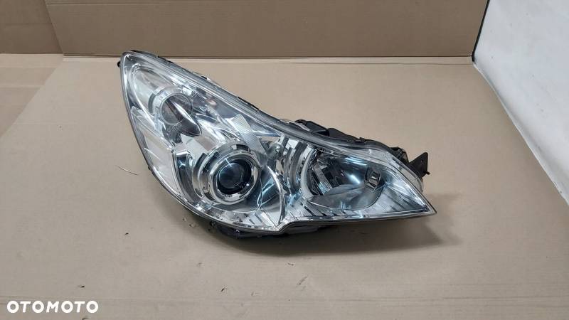 LAMPA PRZÓD PRAWA SUBARU LEGACY OUTBACK V 5 - 11