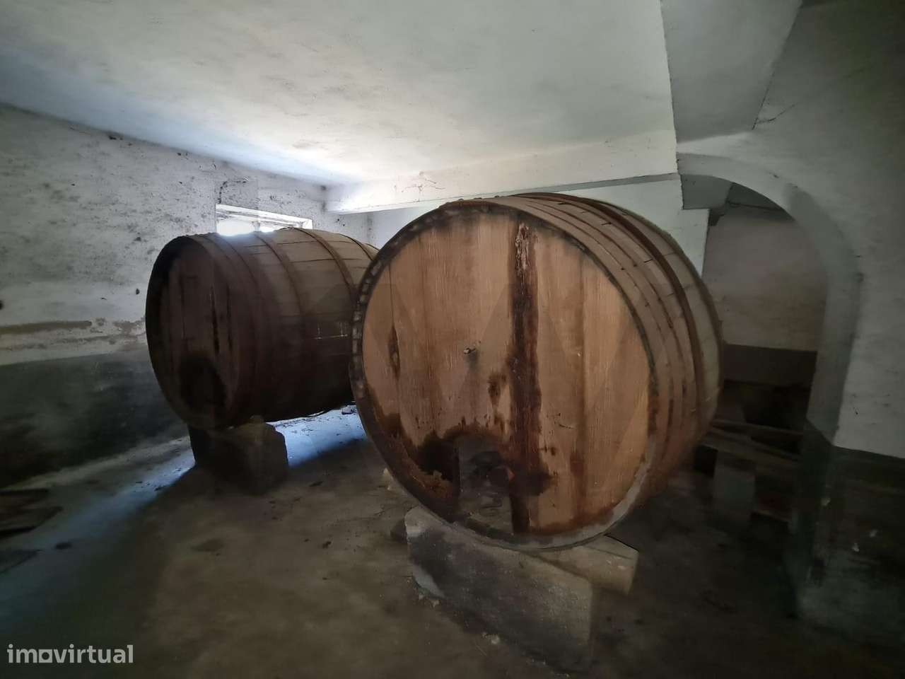 Moradia  com Terreno Urbano e Rústico  | 3.147 m2 |  Vimieiro, Santa C-21