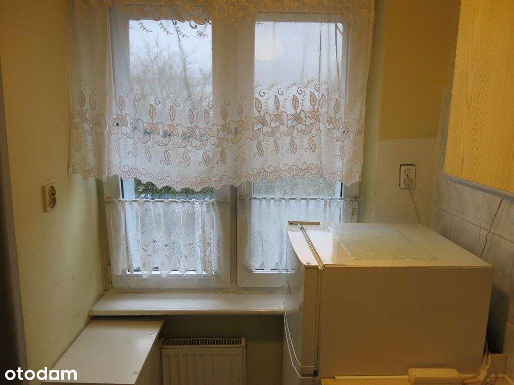 Kawalerka, ul. Grodzka, z widokiem na skwer!-7