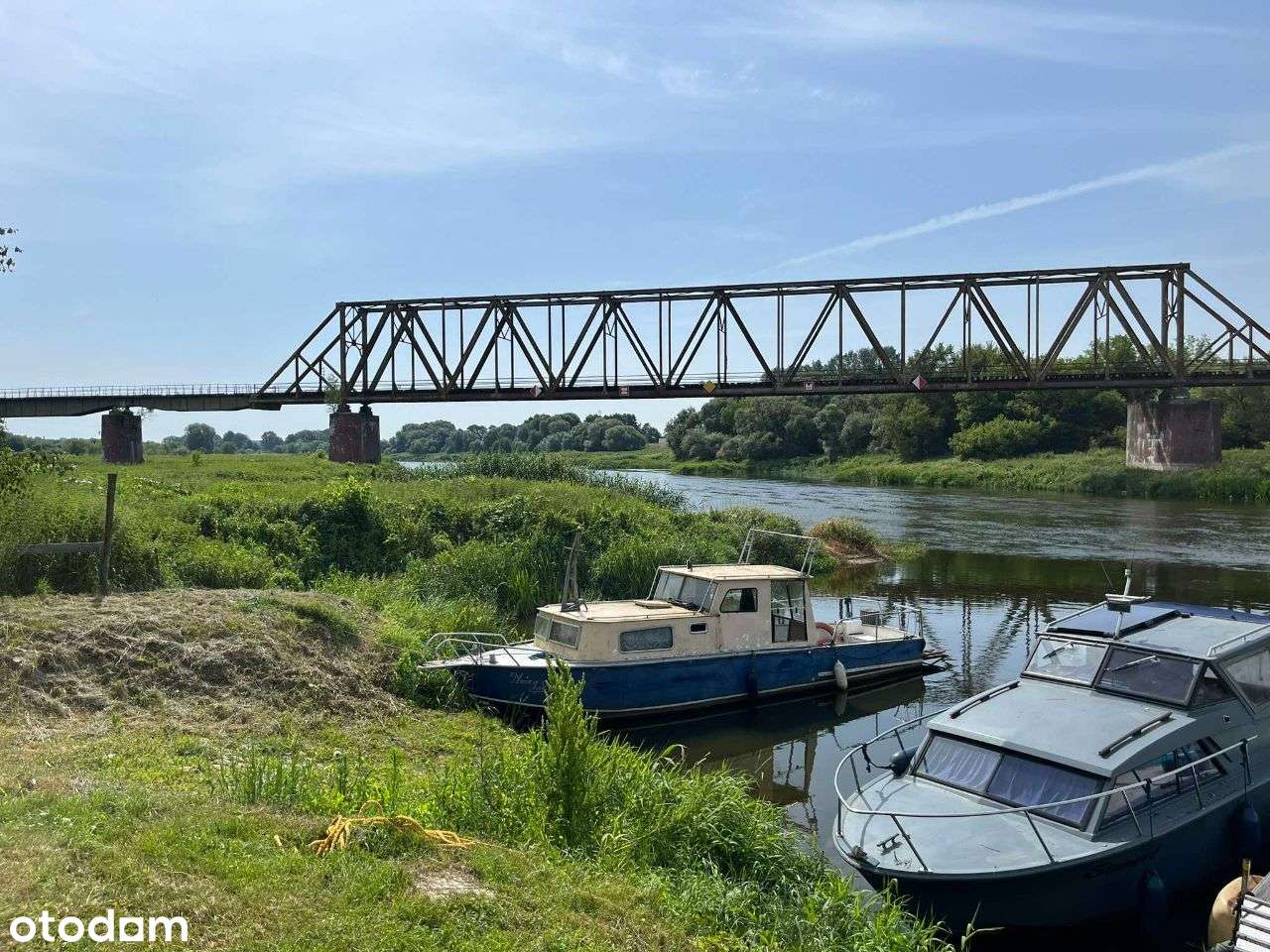 DOM w stanie surowym zamkniętym. Działka z linią brzegową.-5