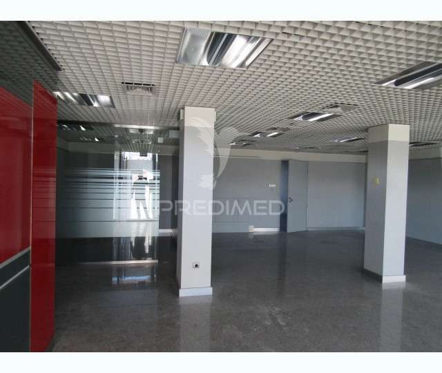 Loja de Comercio em Carrgal do Sal  ,Currelos, Papizios e Sobral - Grande imagem: 3/9