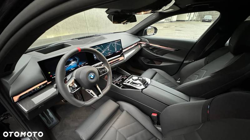 BMW i5 M60 xDrive - 14