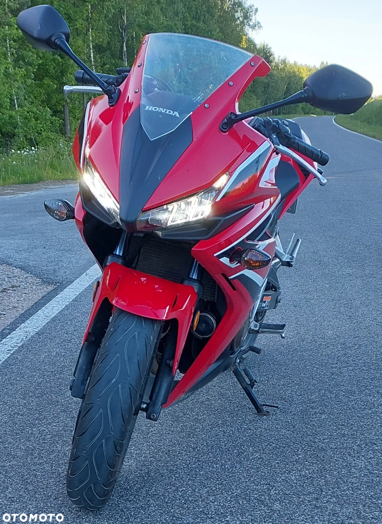 Honda CBR - 7