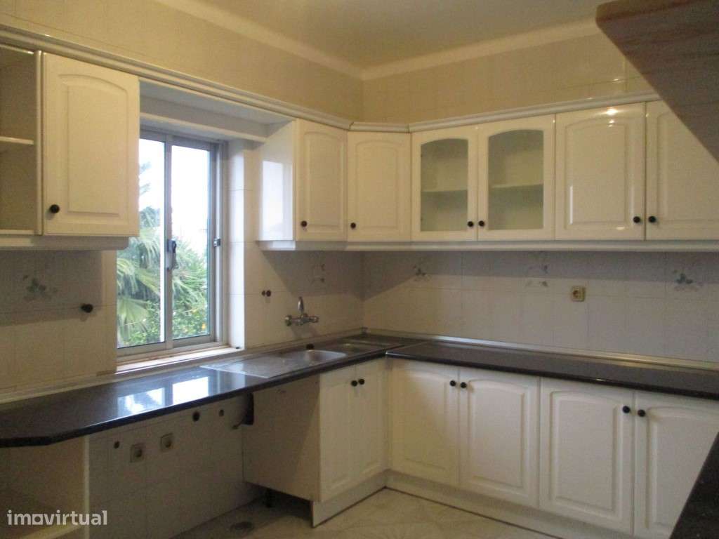 Quintinha no Centro de Estremoz com Grande Potencial de Investimento - Grande imagem: 5/45