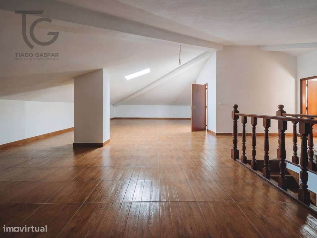 Moradia T3 com Terreno 10.000m² e Vinha em Produção | Arneiro - Tor...-18