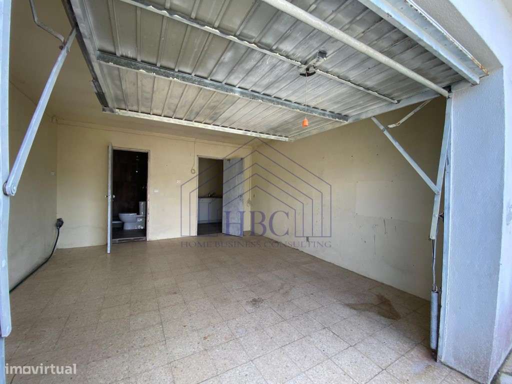 Moradia T3+1 com Grande Potencial na Lagoa de Albufeira - Sesimbra-14