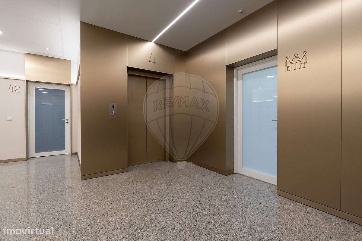 Escritório  para arrendamento - Grande imagem: 5/9